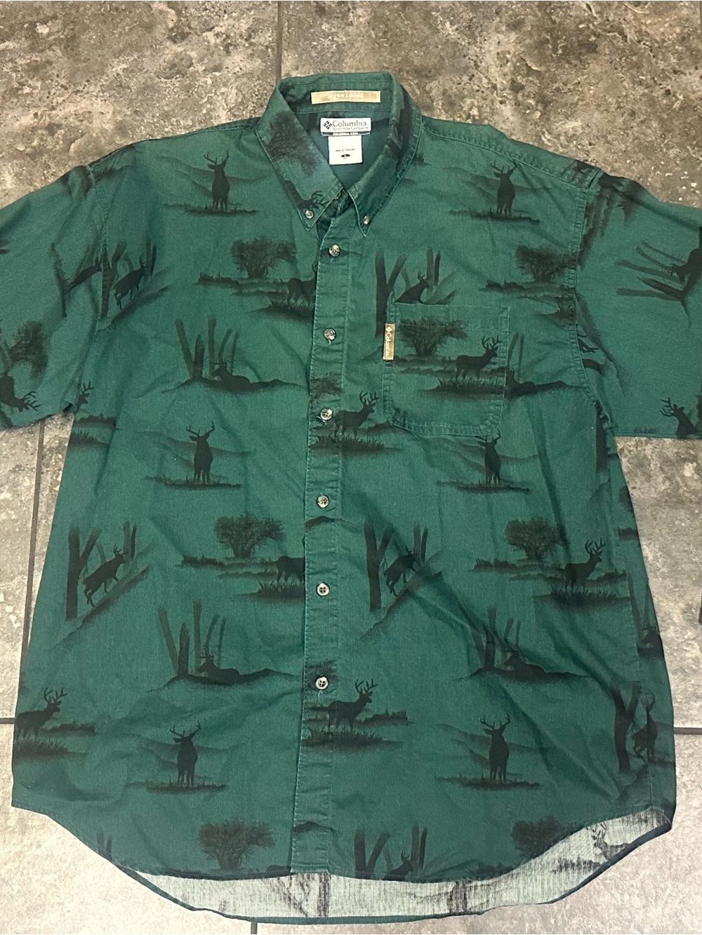 Vintage Columbia Shirt Mens Large Green River Lodge AOP Deer Hunting Flannel Y2K